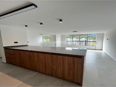 Apartamento de 2 alcobas en venta en La Primavera, Bello, 55 m² · foto 5 de 20