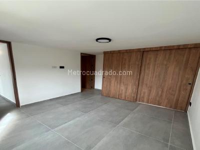 Apartamento de 2 alcobas en venta en La Primavera, Bello, 55 m² · foto 10 de 20