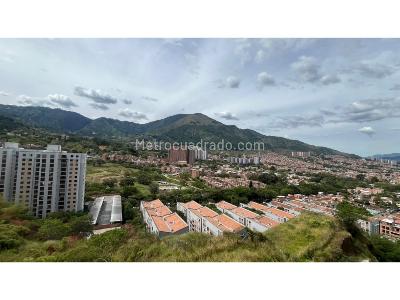 Apartamento de 2 alcobas en venta en La Primavera, Bello, 55 m² · foto 11 de 20