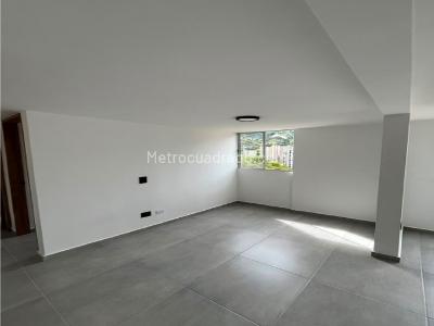 Apartamento de 2 alcobas en venta en La Primavera, Bello, 55 m² · foto 12 de 20