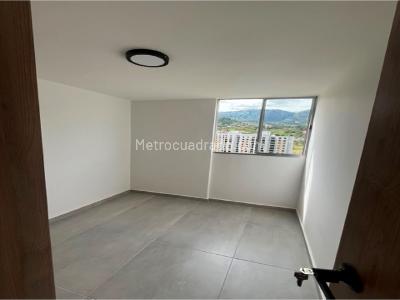 Apartamento de 2 alcobas en venta en La Primavera, Bello, 55 m² · foto 13 de 20