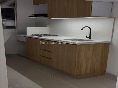 Apartamento de 3 alcobas en venta en Valadares, Bello, 60 m² · foto 3 de 20