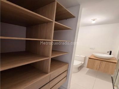 Apartamento de 3 alcobas en venta en Valadares, Bello, 60 m² · foto 17 de 20