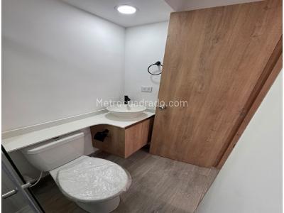 Apartamento de 2 alcobas en venta en Bucaros, Bello, 50 m² · foto 8 de 20
