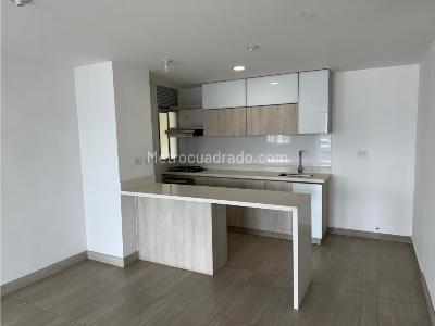 Apartamento de 2 alcobas en venta en Las Lomitas, Sabaneta, 84 m² · foto 4 de 20