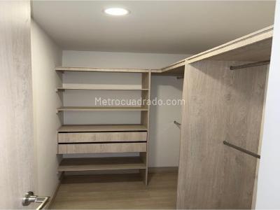 Apartamento de 2 alcobas en venta en Las Lomitas, Sabaneta, 84 m² · foto 5 de 20