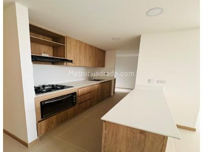 Apartamento de 3 alcobas en venta en Camino Verde, Envigado, 64 m² · foto 4 de 20