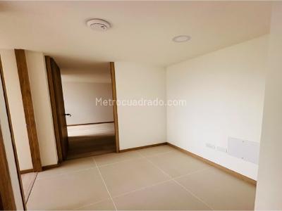 Apartamento de 3 alcobas en venta en Camino Verde, Envigado, 64 m² · foto 10 de 20