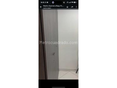 Apartamento de 3 alcobas en venta en Madera, Bello, 55 m² · foto 11 de 20