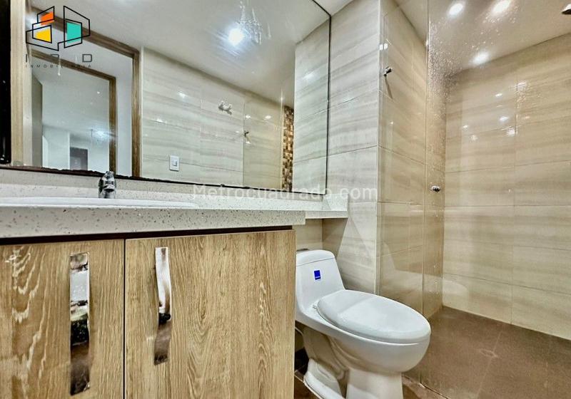 Apartamento de 3 Alcobas con Terrazas en Las Palmas, Medellín - 7