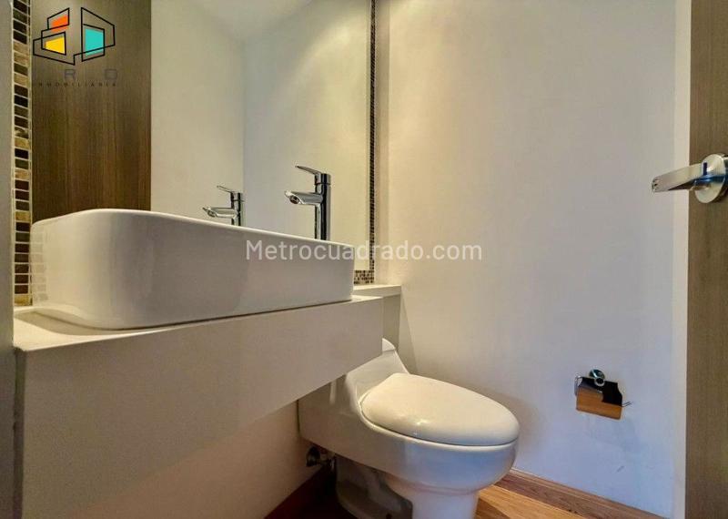 Elegante apartamento de 3 habitaciones en Zúñiga, Envigado - 4