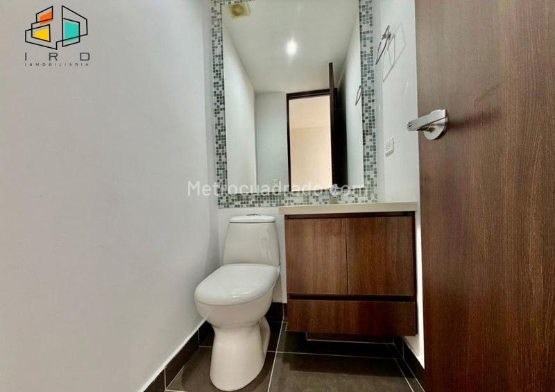 Spacious 3BR Apartment in El Esmeraldal, Envigado - 9