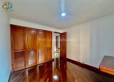 Apartamento de 3 alcobas en venta en Laureles, Medellín, 130 m² · foto 15 de 20