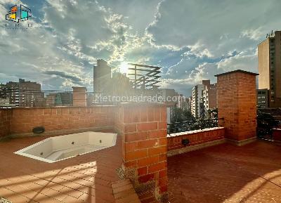 Apartamento de 3 alcobas en venta en Laureles, Medellín, 130 m² · foto 18 de 20