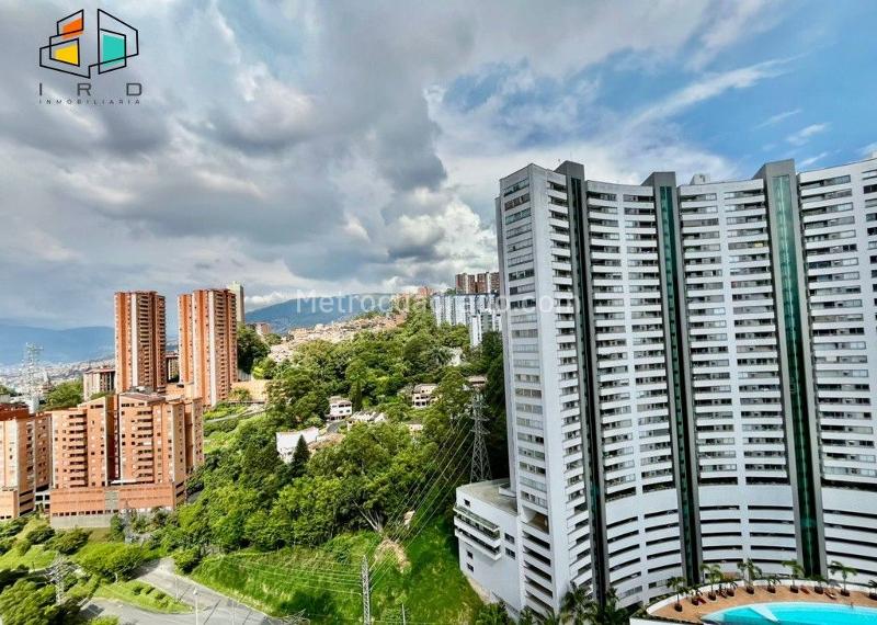Apartamento acogedor de 3 Alcobas con vista en El Poblado - 8
