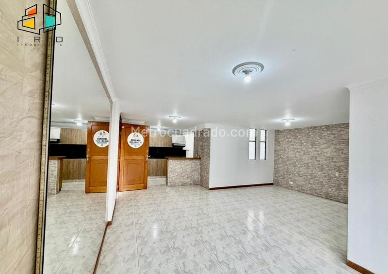 Penthouse Dúplex de 4 Alcobas en Altos del Poblado