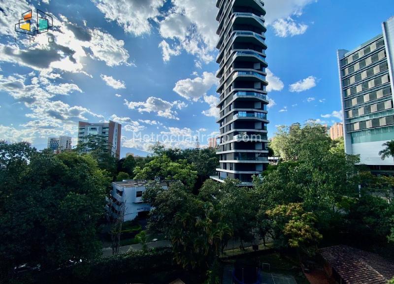 3BR Apartment in EL POBLADO LAS LOMAS (186 m²) - 4