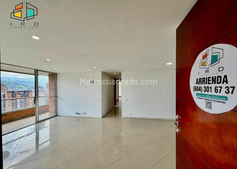 Elegant 3BR Apartment in Zúñiga, Envigado