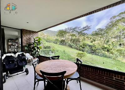 Apartamento de 2 alcobas en venta en Las Palmas, Medellín, 118 m² · foto 4 de 20