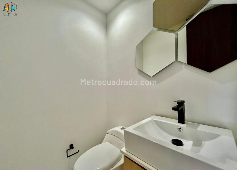 3BR Apartment in EL ESMERALDAL (105 m²) - 3