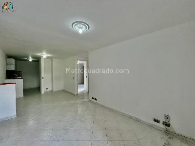Apartamento en venta en Floresta Santa Lucia, Medellín · foto 3 de 20
