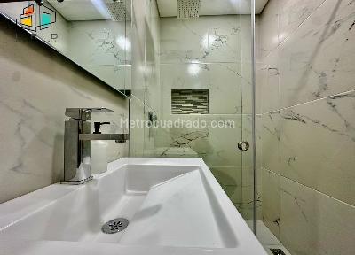 Apartamento de 1 alcoba en arriendo en Estadio, Medellín, 60 m² · foto 10 de 14