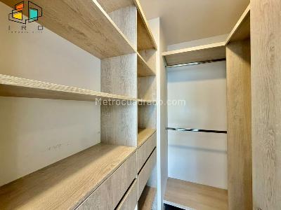 Apartamento en venta en Altos Del Poblado, Medellín · foto 14 de 20
