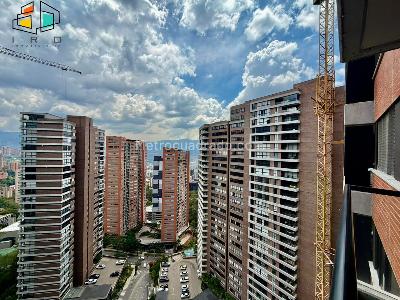 Apartamento en venta en Altos Del Poblado, Medellín · foto 4 de 20