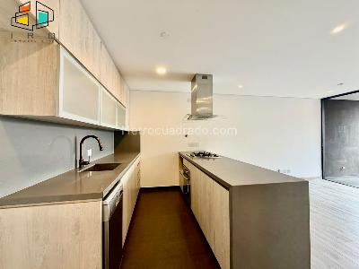 Apartamento en venta en Altos Del Poblado, Medellín · foto 5 de 20