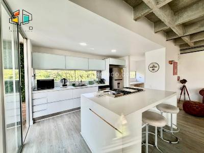 Apartamento de 2 alcobas en arriendo en Provenza, Medellín, 140 m² · foto 3 de 20