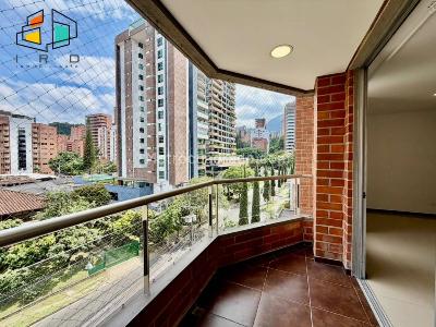 Apartamento de 4 alcobas en arriendo en Castropol, Medellín, 110 m² · foto 4 de 20