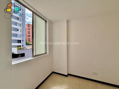 Apartamento de 4 alcobas en arriendo en Castropol, Medellín, 110 m² · foto 11 de 20