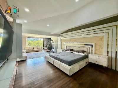 Casa de 5 alcobas en arriendo en Loma Benedictinos, Envigado, 390 m² · foto 17 de 20