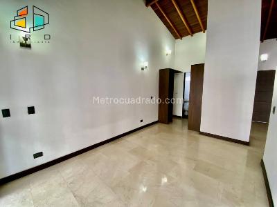 Apartamento de 1 alcoba en arriendo en Sabaneta, Medellín, 62 m² · foto 10 de 20