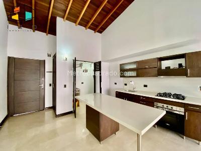 Apartamento de 1 alcoba en arriendo en Sabaneta, Medellín, 62 m² · foto 2 de 20