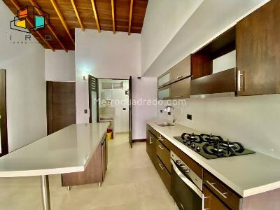 Apartamento de 1 alcoba en arriendo en Sabaneta, Medellín, 62 m² · foto 3 de 20
