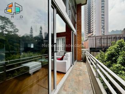 Apartamento de 3 alcobas en venta en Los Naranjos, Medellín, 139 m² · foto 7 de 20