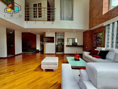 Apartamento de 3 alcobas en venta en Los Naranjos, Medellín, 139 m² · foto 8 de 20