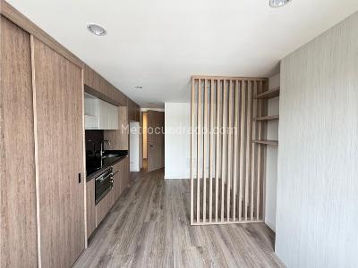 Apartaestudio en venta en La Castellana, Bogotá, 22 m² · foto 2 de 10