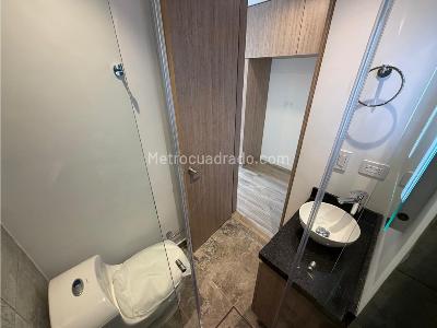 Apartaestudio en venta en La Castellana, Bogotá, 22 m² · foto 8 de 10