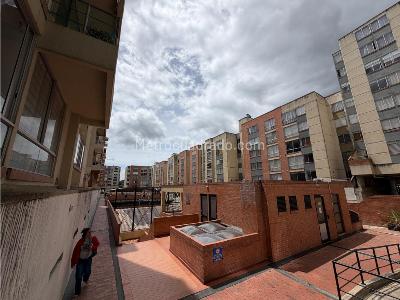 Apartamento en venta en Lijaca, Bogotá · foto 2 de 13