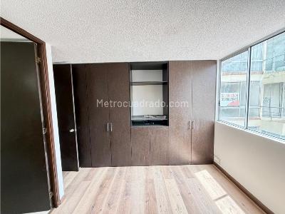 Apartamento en venta en Lijaca, Bogotá · foto 6 de 13