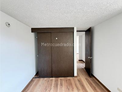 Apartamento en venta en Lijaca, Bogotá · foto 8 de 13