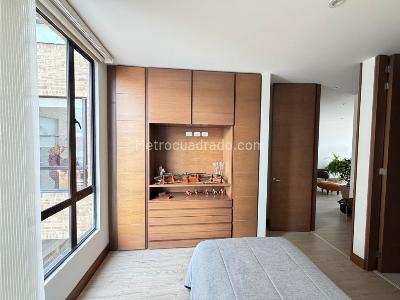 Apartamento de 2 alcobas en venta en San Patricio, Bogotá, 105 m² · foto 10 de 19