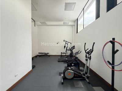 Apartamento de 2 alcobas en venta en San Patricio, Bogotá, 105 m² · foto 18 de 19