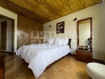 Apartamento en venta en Los Rosales, Bogotá · foto 10 de 16