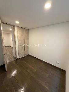Apartamento de 3 alcobas en venta en Santa Rosita, Bogotá, 62 m² · foto 7 de 14