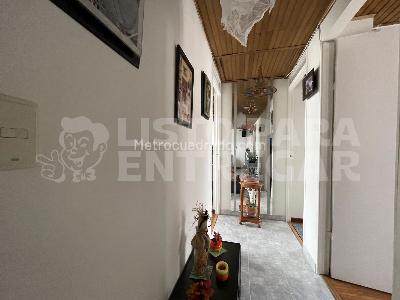 Apartamento en venta en San Cipriano, Bogotá · foto 4 de 14
