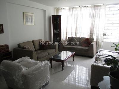Casa en venta en Divino Salvador Galerias, Bogotá · foto 2 de 20