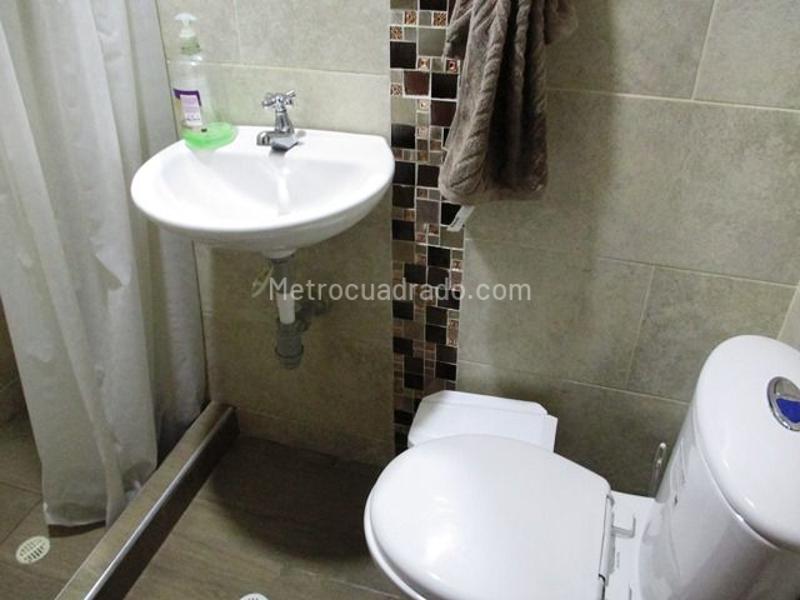Casa – Bogotá, San Luis, Localidad Teusaquillo - Más
